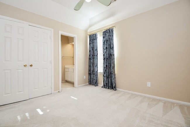 Building Photo - 1502 Emerald Springs Ct