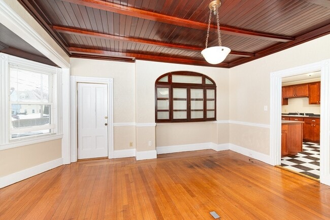 Building Photo - 11 French St