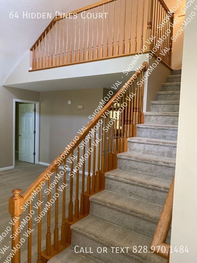 Building Photo - 64 Hidden Pines Ct