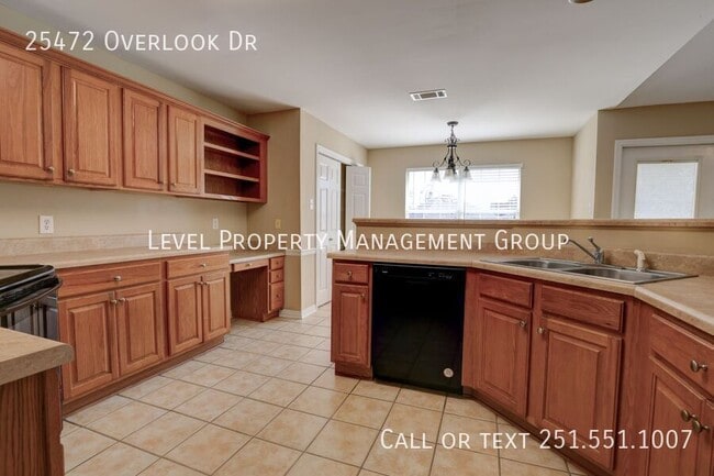 Building Photo - 25472 Overlook Dr