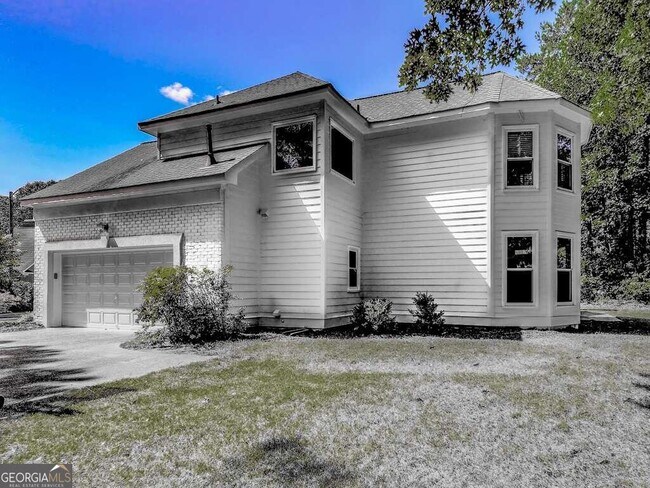 Building Photo - 2045 Town Lake Hills W
