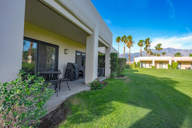 Building Photo - 67242 Cumbres Ct