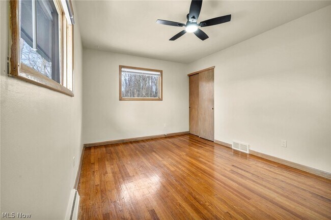 Building Photo - 1171 Jason Ave