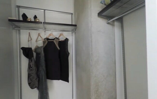 Building Photo - 1310 N Cleveland Ave