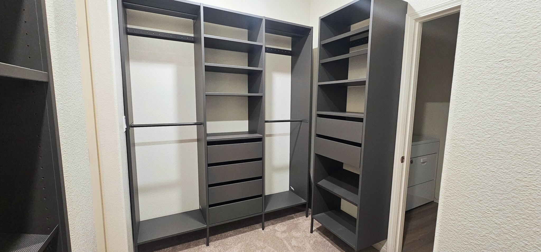 Building Photo - 10310 Spanish Moss Dr