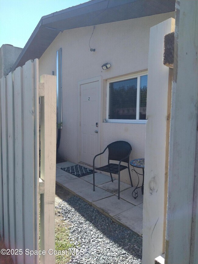 Building Photo - 3175 Fell Rd