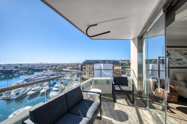 Building Photo - Breathtaking Bay and Ocean Views! Gorgeous Home on 7th Floor of Secured Newport Towers High-rise ...