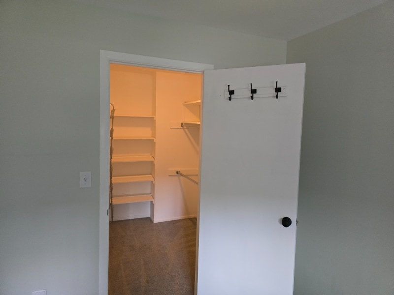 Building Photo - 418 Riviera Dr