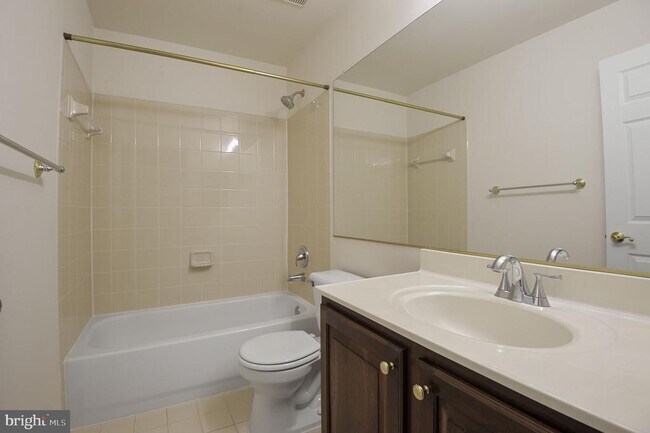 Building Photo - 46186 Aisquith Terrace