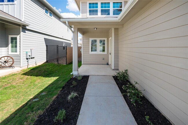 Building Photo - 10725 Overlook Pass