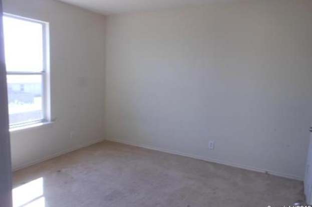 Building Photo - 5519 Red Canyon