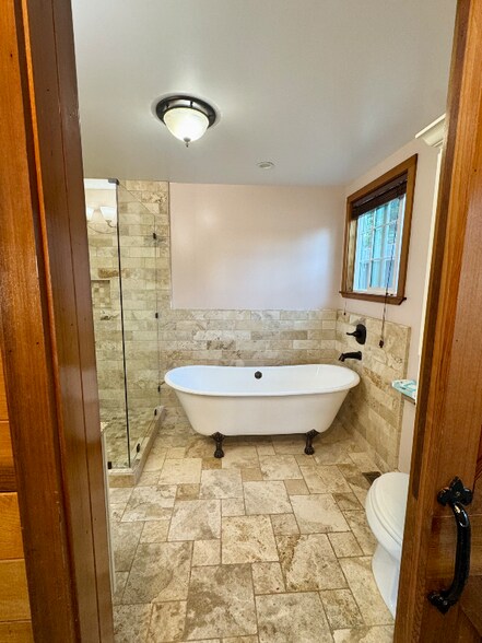 Building Photo - 224 Cotati Oaks Ct W