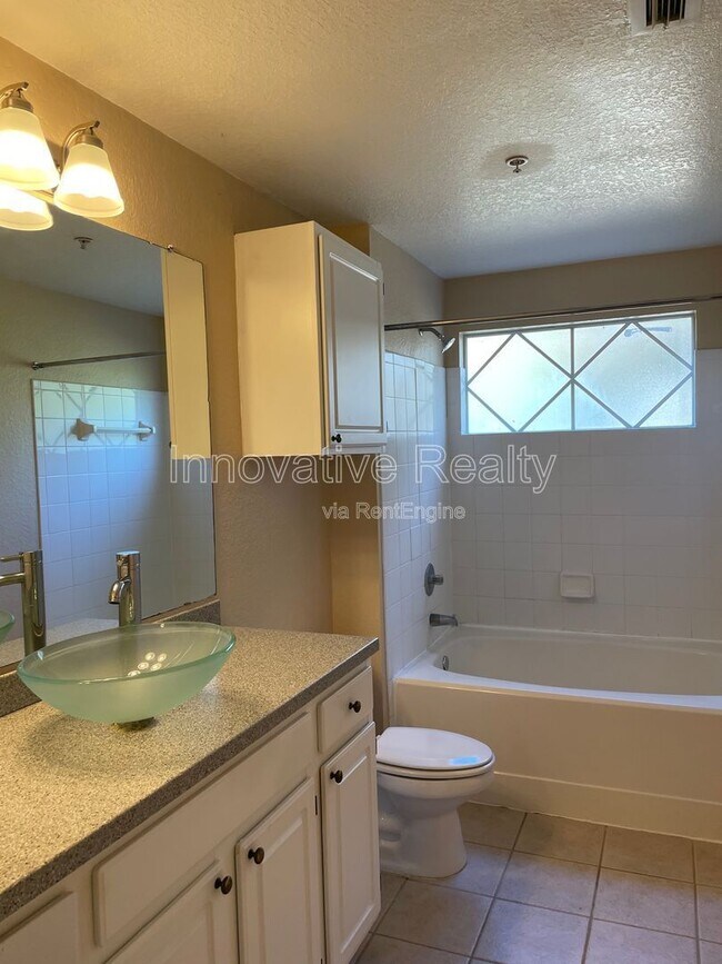 Building Photo - 1516 Legacy Club Dr