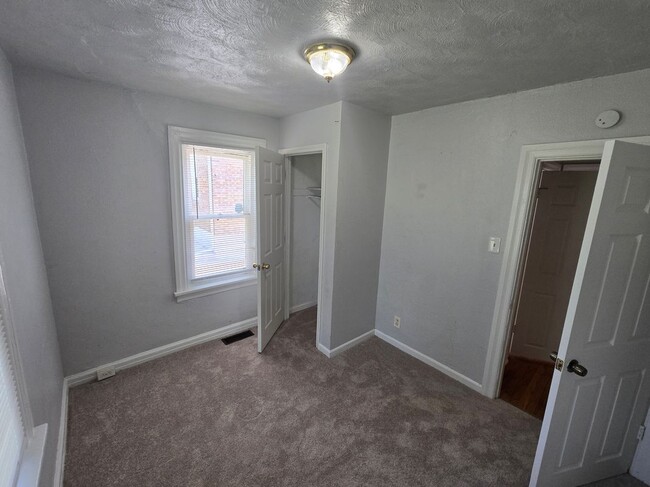 Building Photo - 5361 Wilborn Dr
