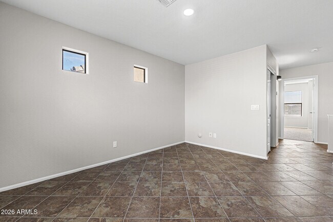 Building Photo - 7911 S 47th Ln