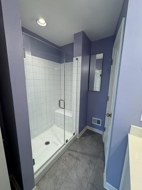 Building Photo - Modern End-Unit Townhome – Solar Powered, Garage, Pet Friendly, and HOA Amenities Included