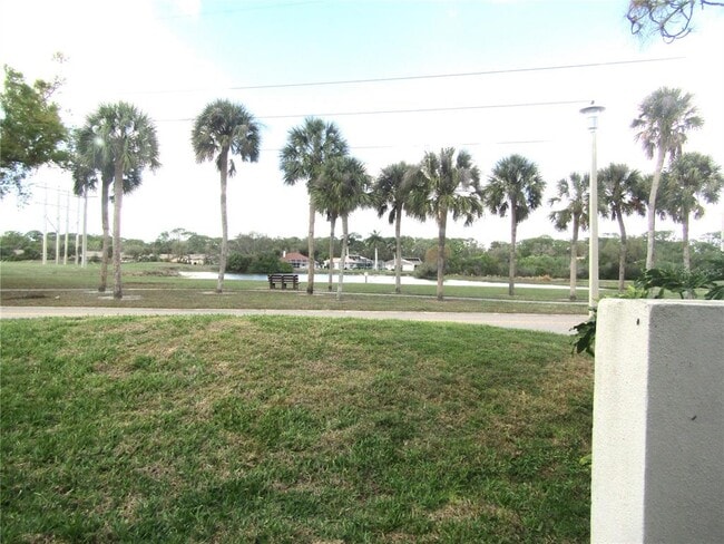 Building Photo - 2405 Crispin Ct