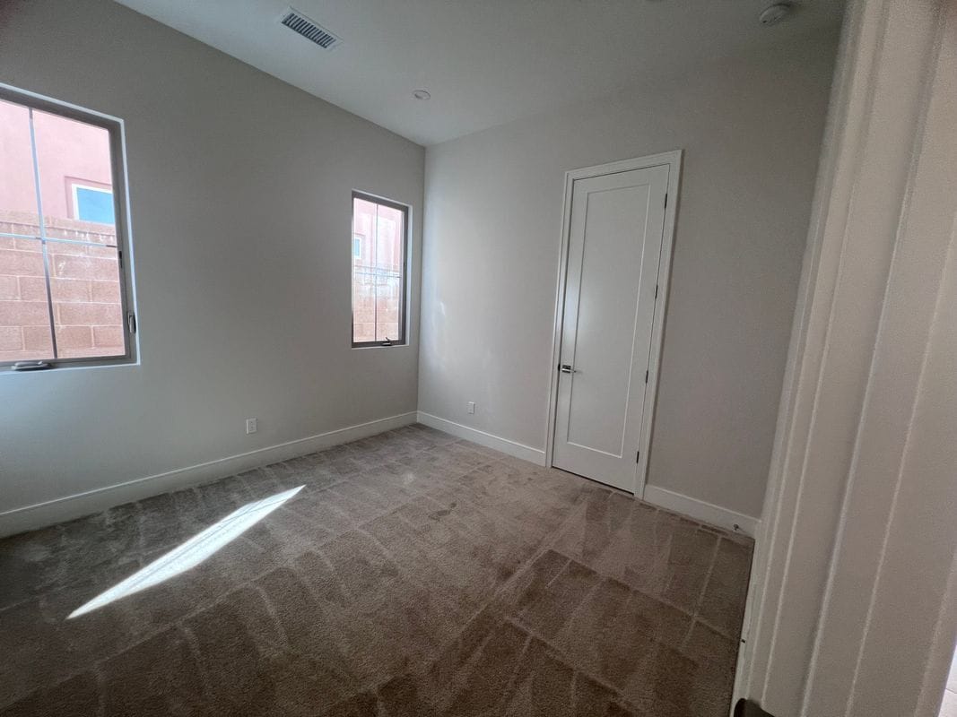 Building Photo - 128 Sugar Brush