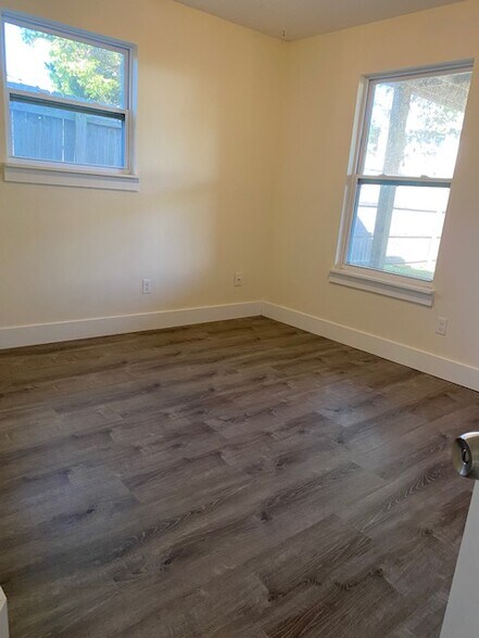 Bedroom 1 - 208 9th St