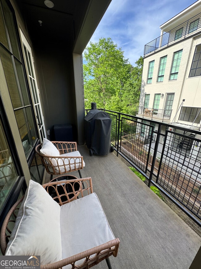 Building Photo - 1279 Viney Way NW