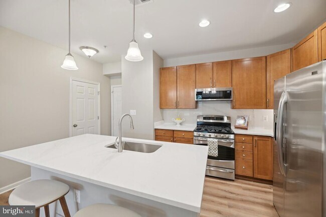 Building Photo - 6103 Aster Haven Cir