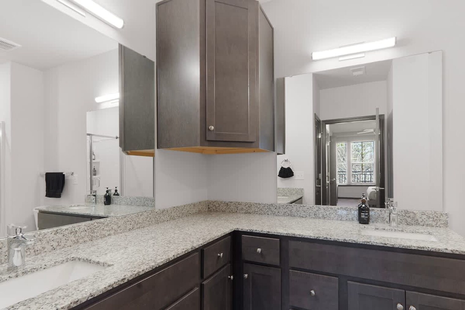 Building Photo - 1540 Dunn Rd