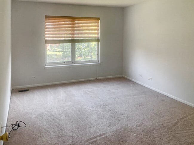 Building Photo - 2891 Belle Ln