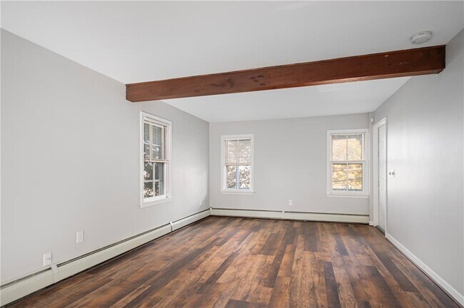 Building Photo - 45 Olney St