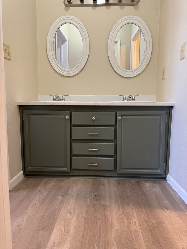 Building Photo - 16350 Laguna Vista Rd