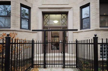 Building Photo - 1219 W LAWRENCE AVE