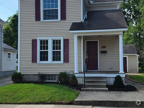 Building Photo - 216 Heaton Ave