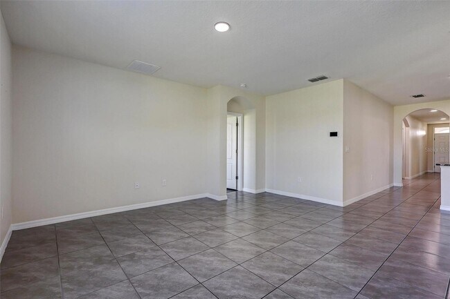 Building Photo - 1466 Mary Belle Ave