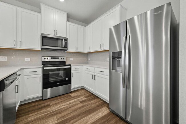Building Photo - 7712 Libretto Ln