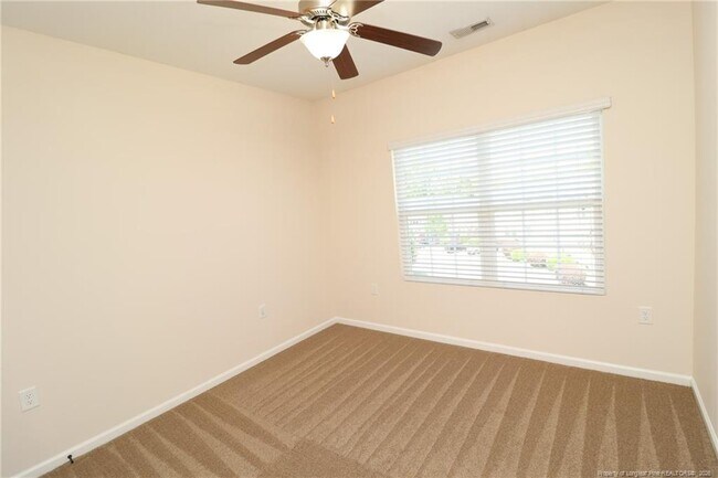 Building Photo - 1405 Regents Ln