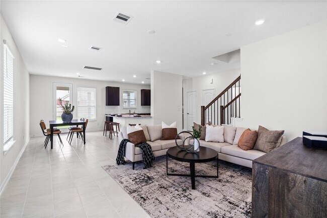 Building Photo - 4407 Adlington St