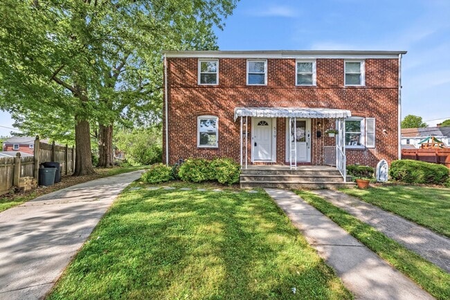 Building Photo - MOVE IN READY!! Freshly Updated 3-Bedroom Home for Rent
