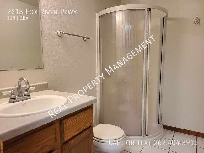 Building Photo - 2618 Fox River Pkwy