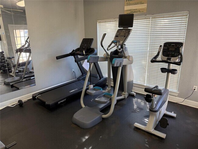 Building Photo - 1216 S Missouri Ave