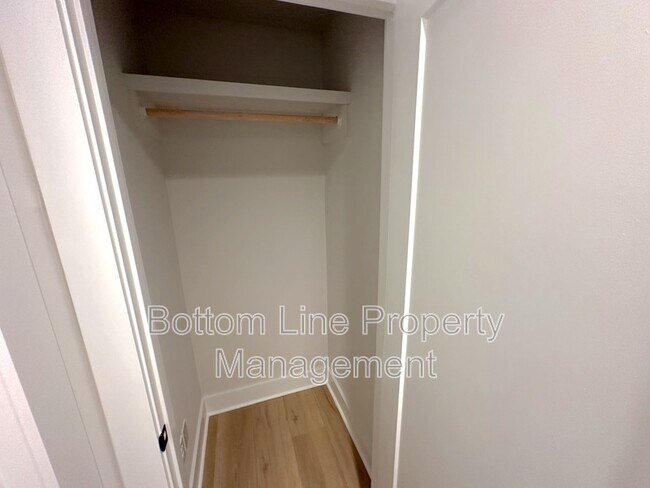Building Photo - 1354 Briar Creek Rd