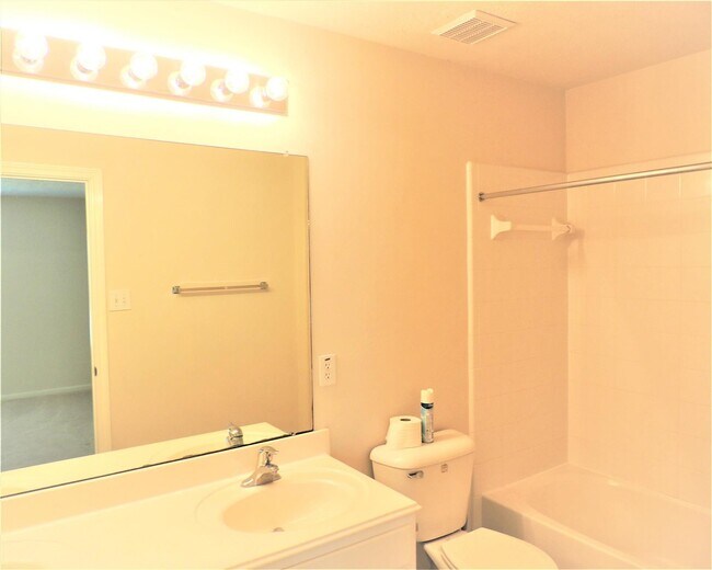 Building Photo - 21722 Mileham Ln