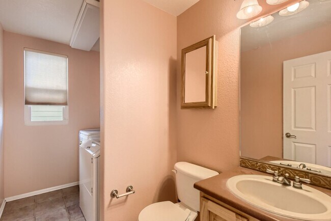 Building Photo - Beautiful Single Family Home in Meridian, ...