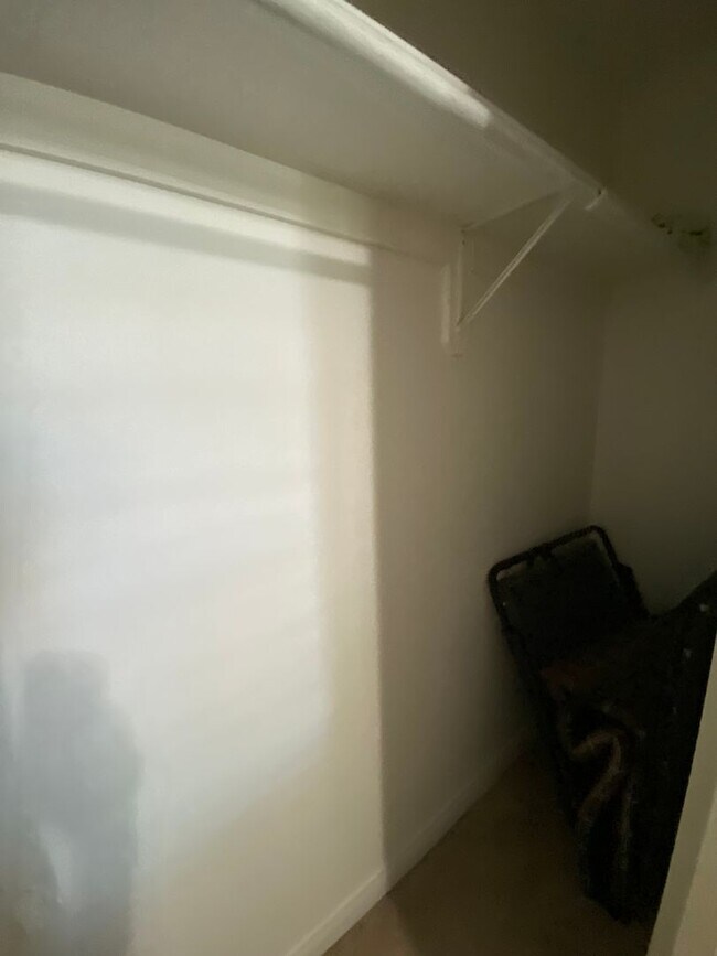 Building Photo - Gated Community of Grand Island in Seven Oaks 2 BD 2 BA Gorgeous House