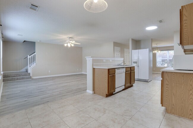 Building Photo - 103 McNair Dr