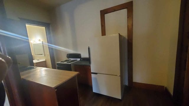 Building Photo - 340 S Ohio St