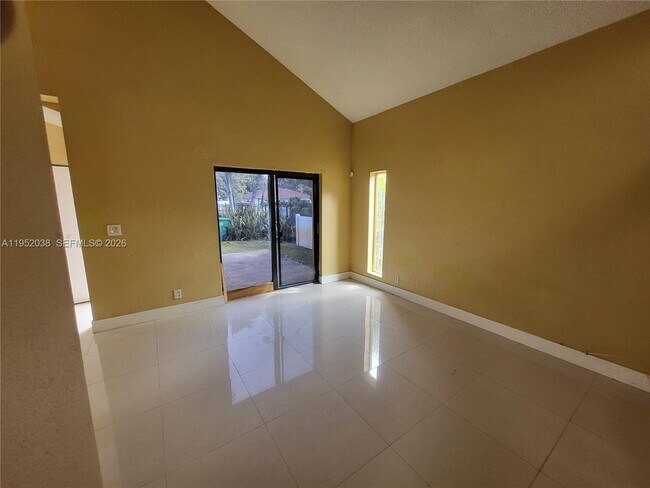 Building Photo - 2221 NW 55th Terrace