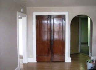 Closet - University Court Apartment