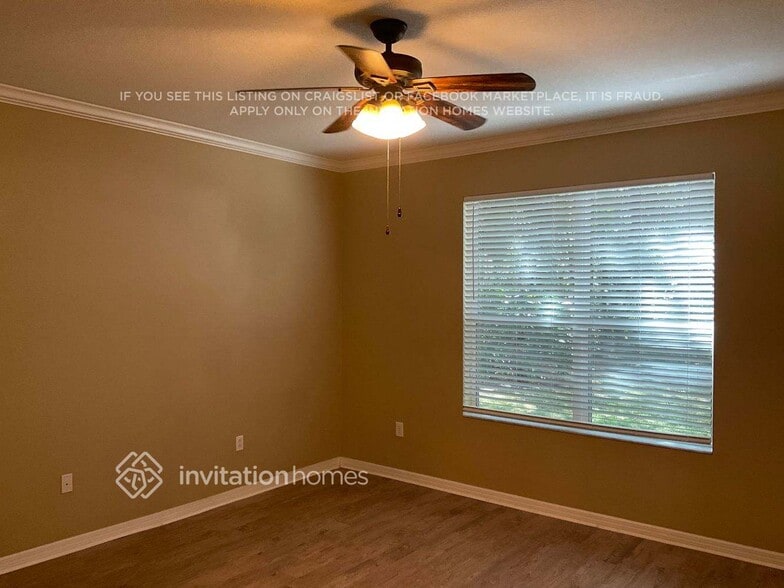 Building Photo - 15846 Starling Water Dr