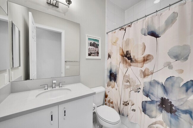 Building Photo - 9081 Chauvet Wy
