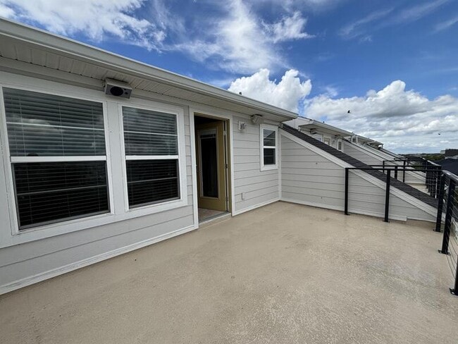 Building Photo - 8656 Waksman Pl
