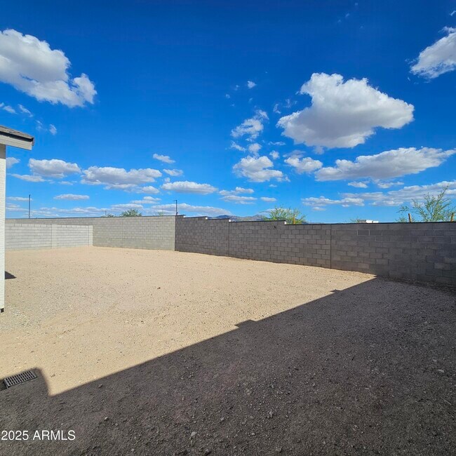 Building Photo - 30509 Oleander Wy